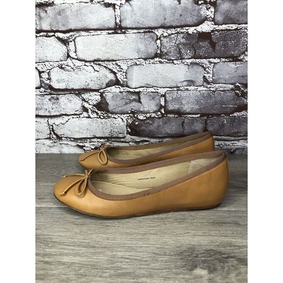 Saks Fifth Ave 10022-Shoe Tan Brown Leather Bow Ballet Flats Women 6.5M US/37EU - Picture 1 of 16